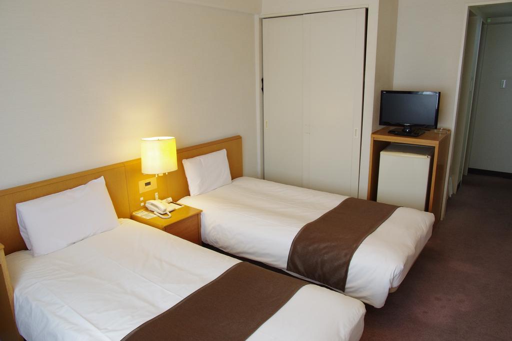 טסומאגואי Manza Kogen Hotel מראה חיצוני תמונה